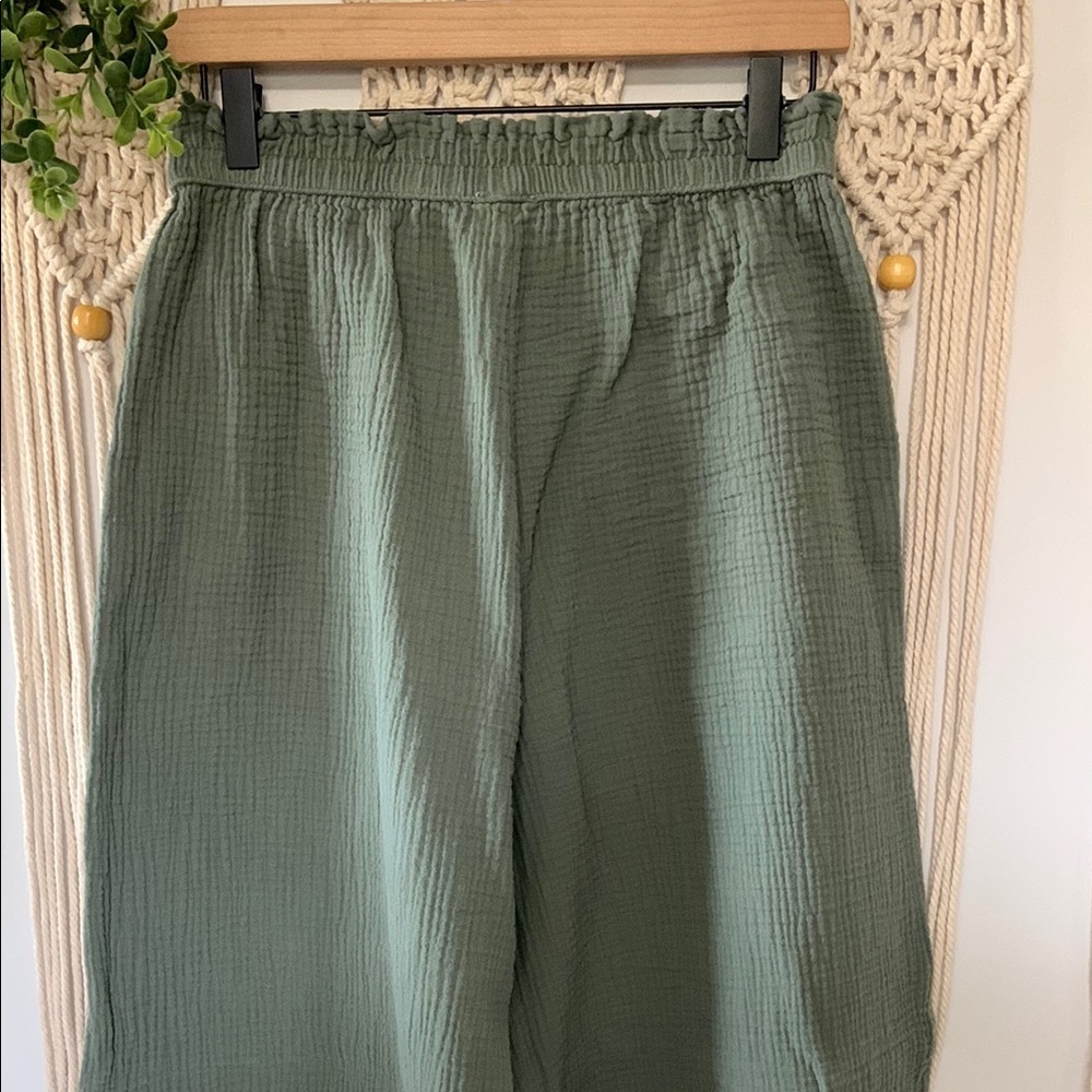 AERIE Pool To Party Wide Leg Gauzy Pants Green Size XL - Picture 9 of 14